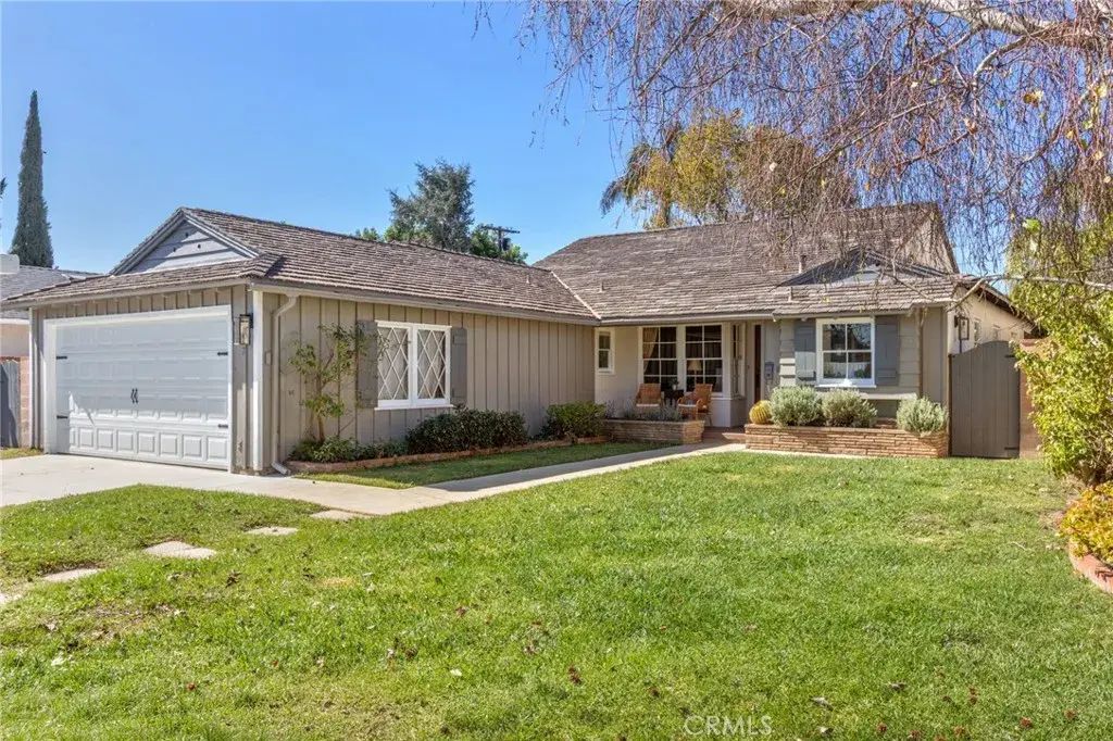 6127 Laurelgrove, Valley Glen