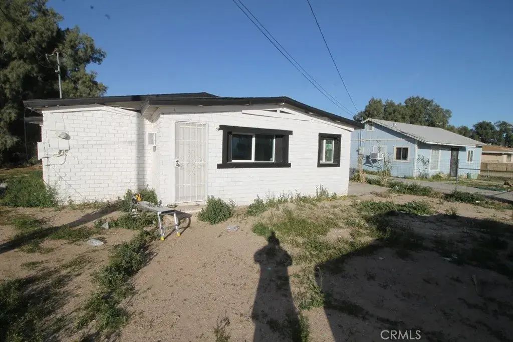 35630 San Bernardino, Daggett