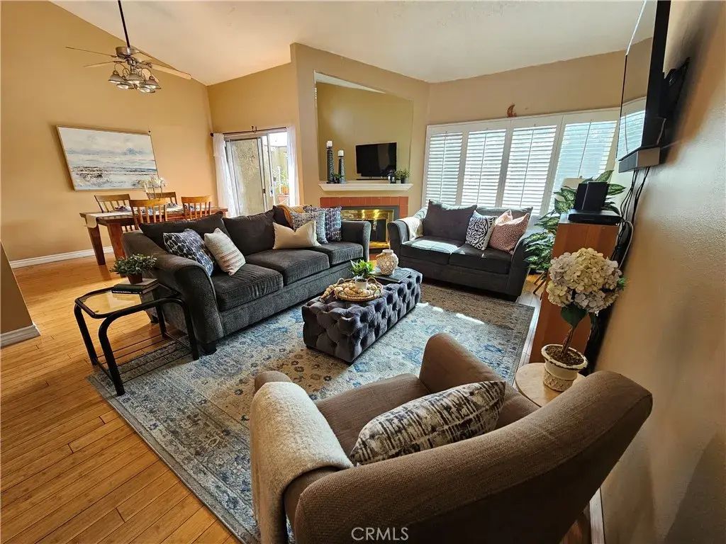 9431 Shadowood Drive E, Montclair