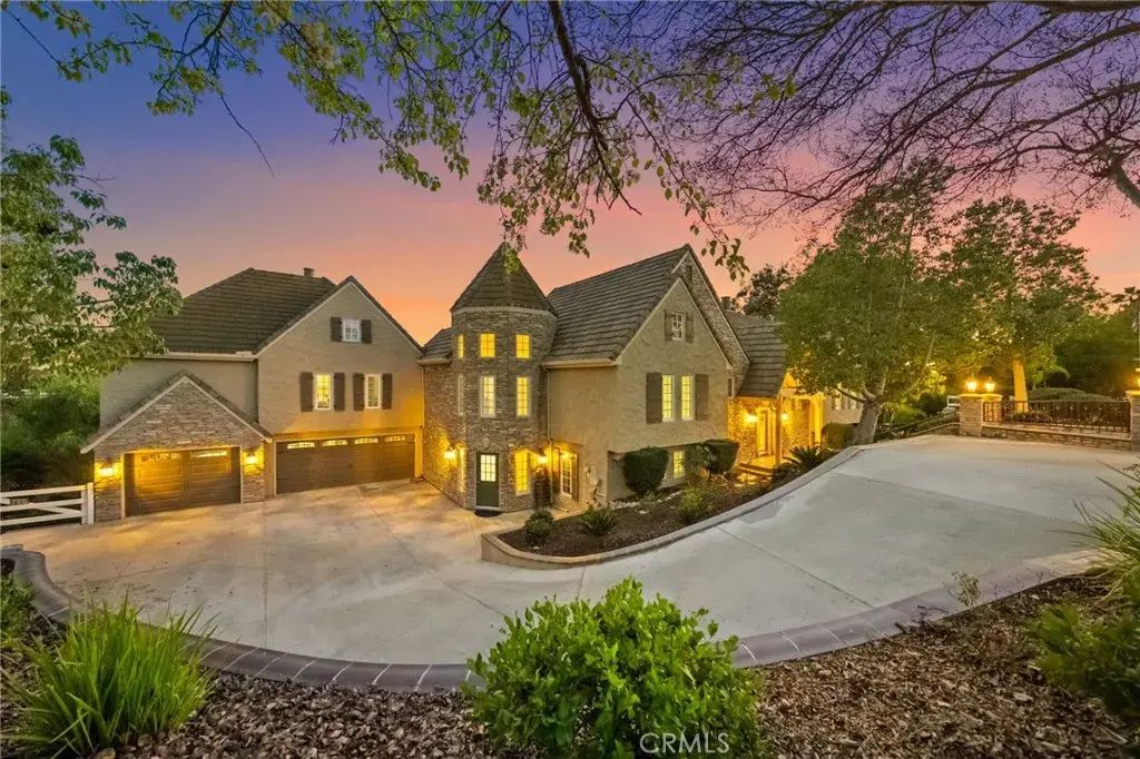 40900 Via Los Altos, Temecula
