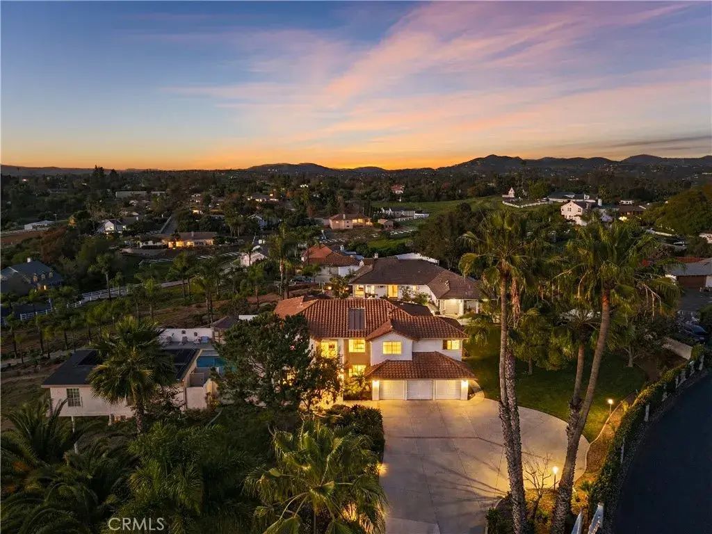 1902 Quiet Ranch Road, Fallbrook