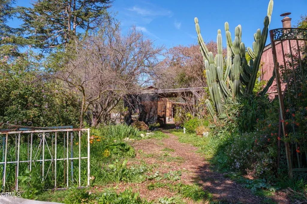 8624 Nye Road, Ventura