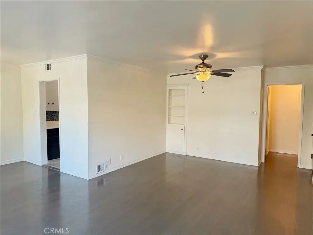 2030 E 3rd 5, Long Beach