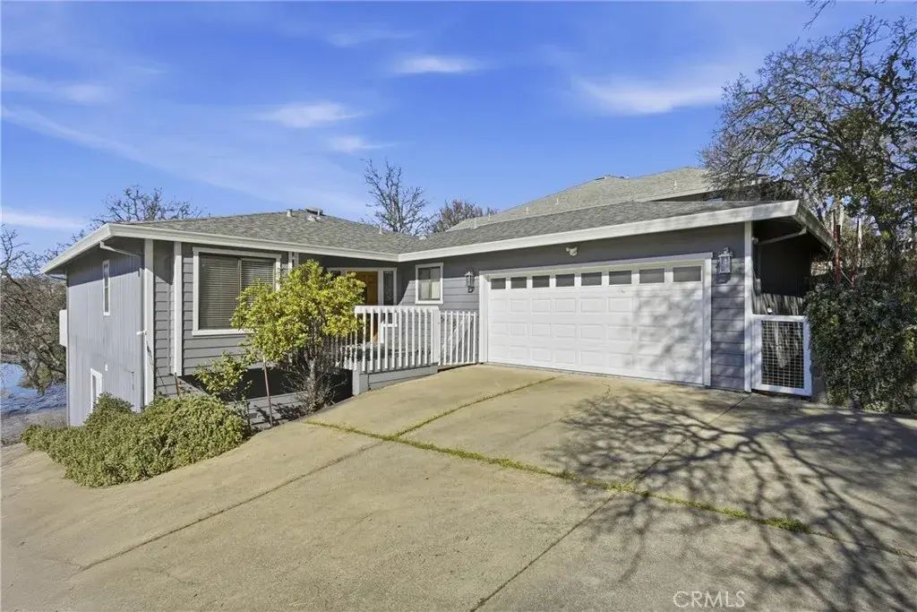 19246 N Shore Court, Hidden Valley Lake