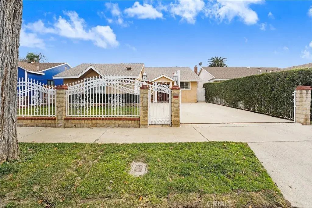19530 Enadia, Reseda
