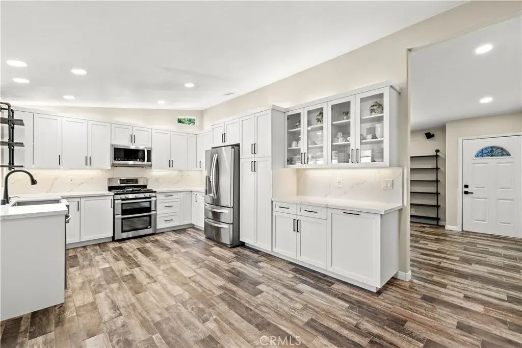 24305 Cheryl Kelton Place, Newhall