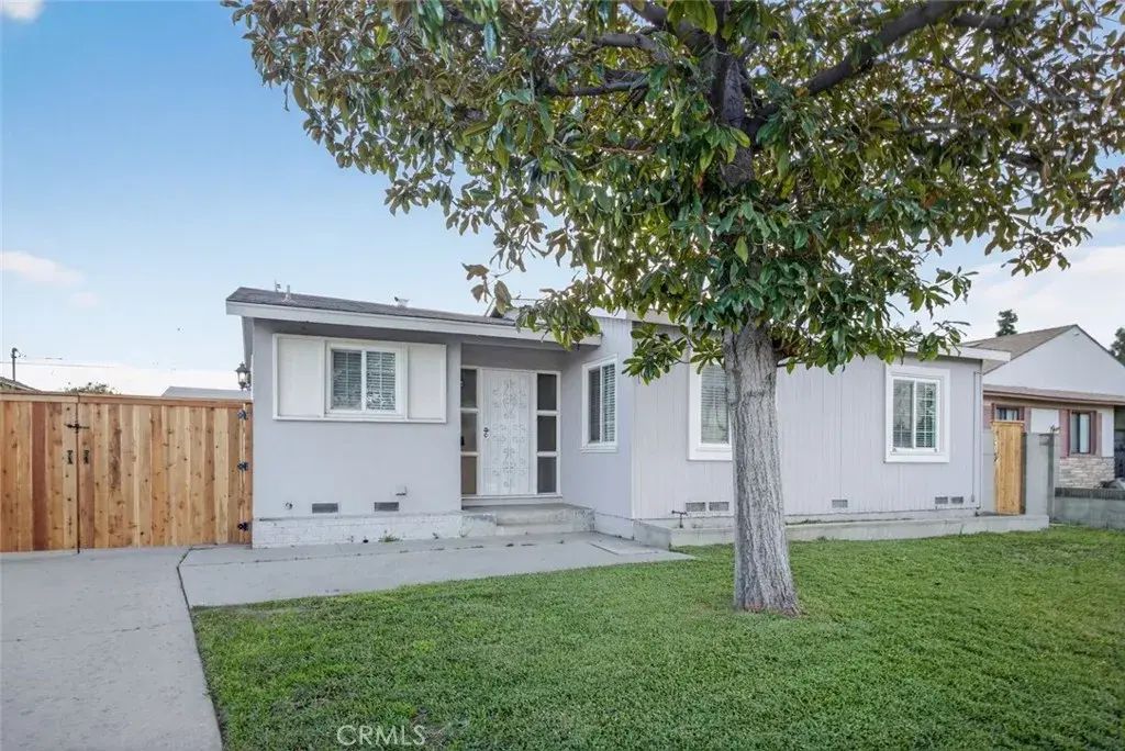 4020 N Woodgrove Avenue, Covina