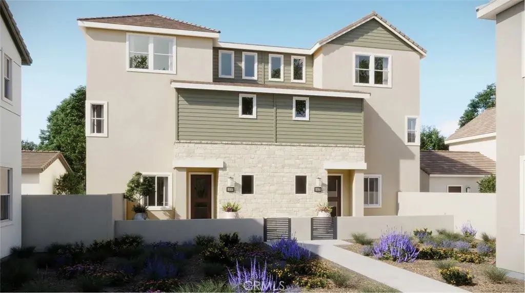 27386 Fox Den Place, Valencia