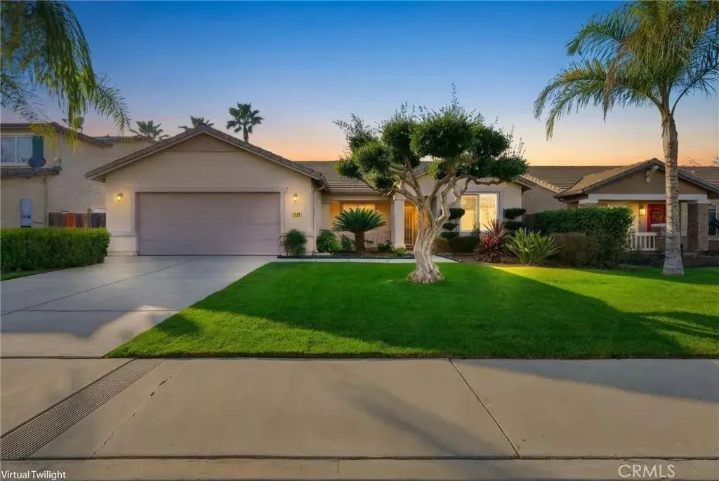 2058 N Chateau, Hanford