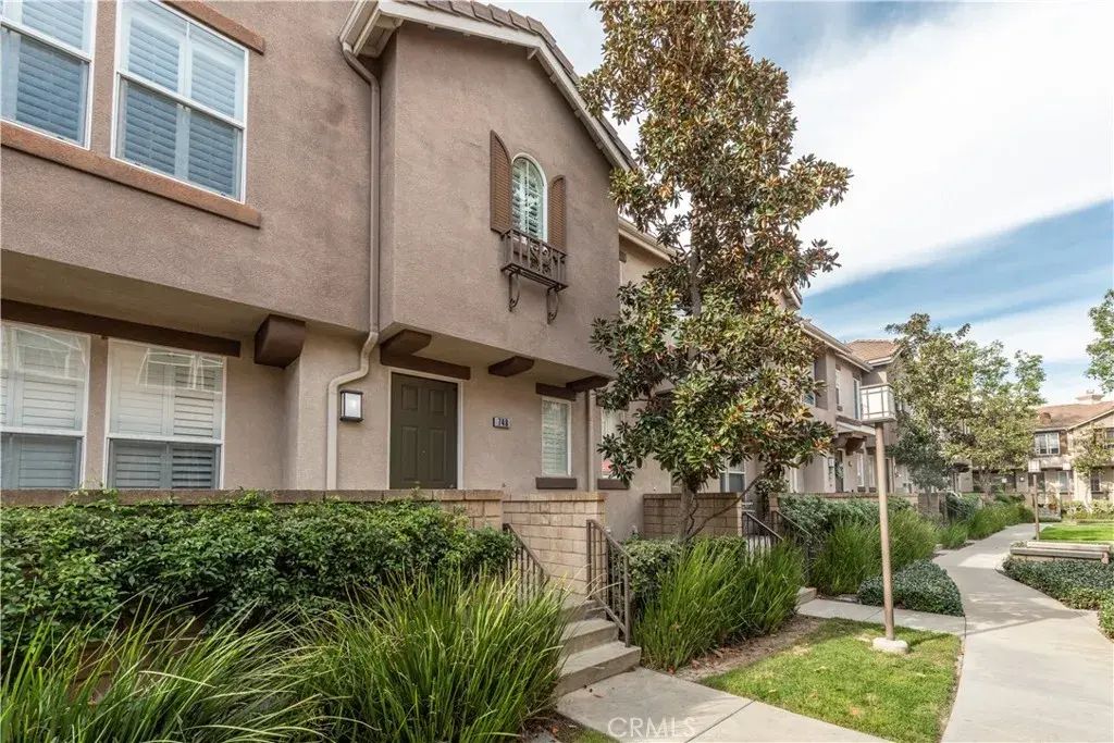748 Ashby, Brea