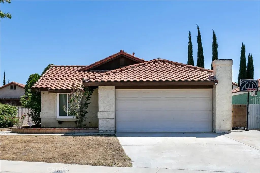 3244 E Avenue S2, Palmdale