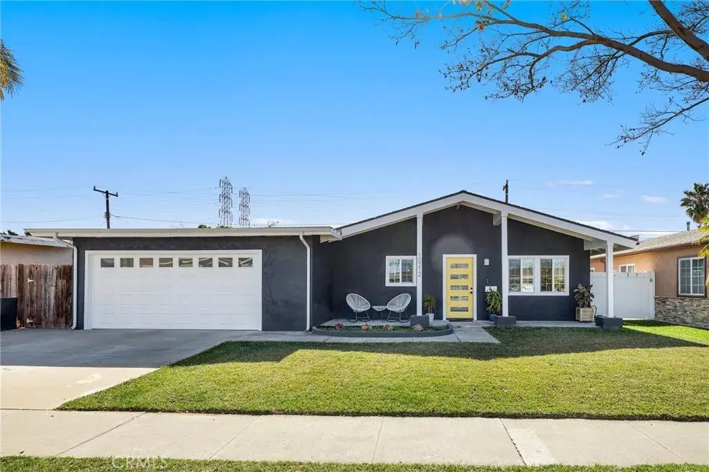 10212 Pua Drive, Huntington Beach