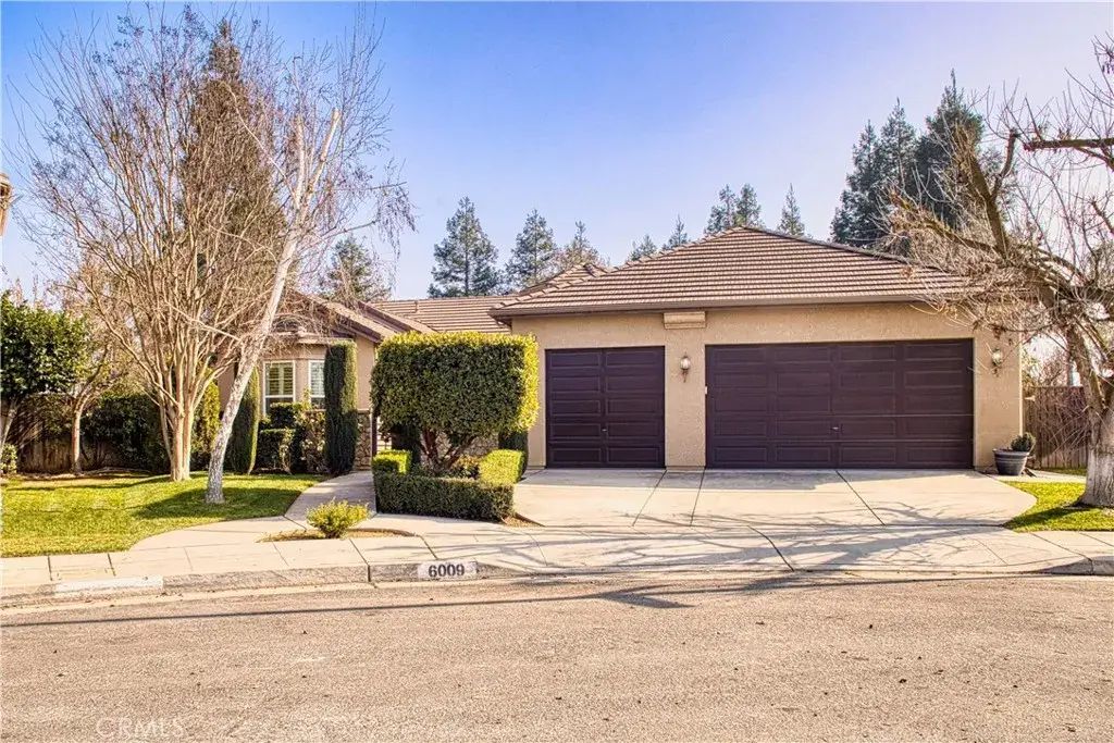 6009 W Goux, Fresno