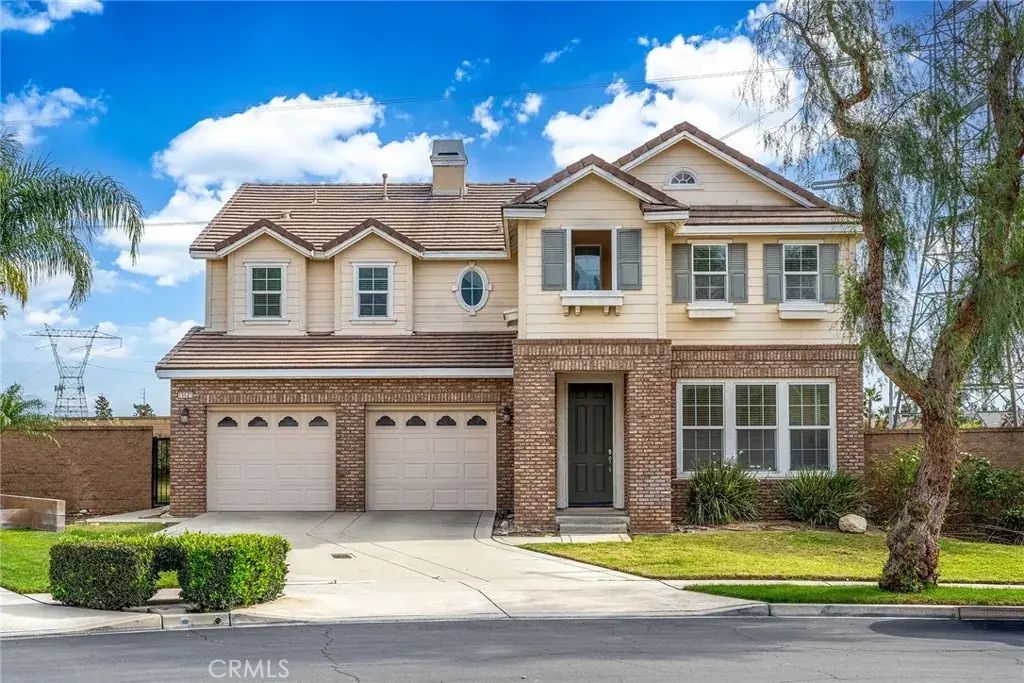 15621 Pisa Lane, Fontana