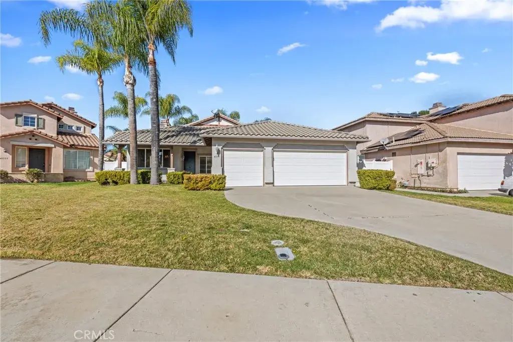 41151 Marseille Court, Murrieta