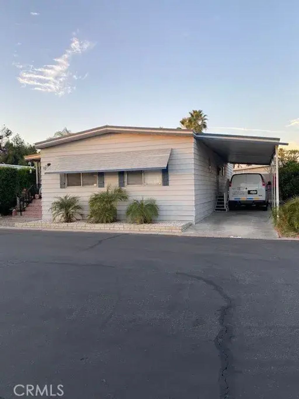 1155 S Riverside South 10, San Bernardino