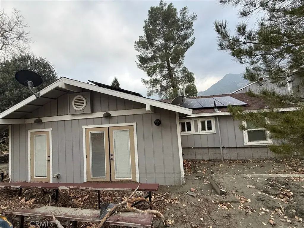 528 Stream, Lytle Creek
