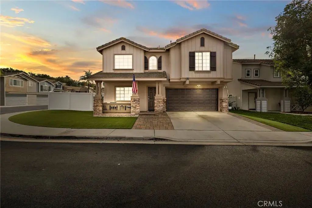 28 Tomahawk, Trabuco Canyon