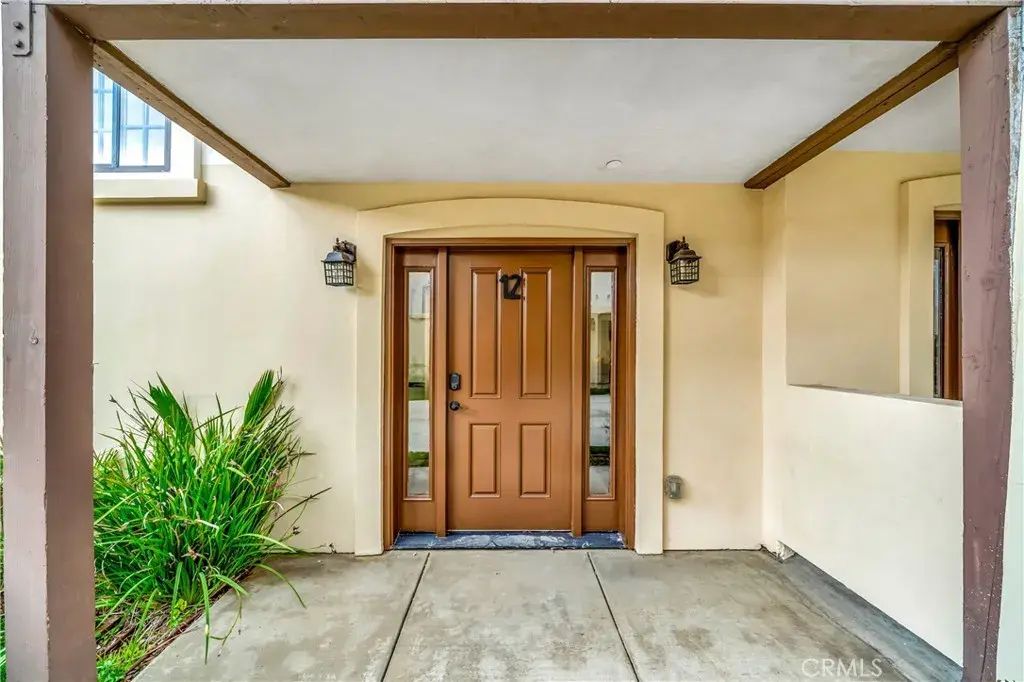 1101 N Maclay 12, San Fernando