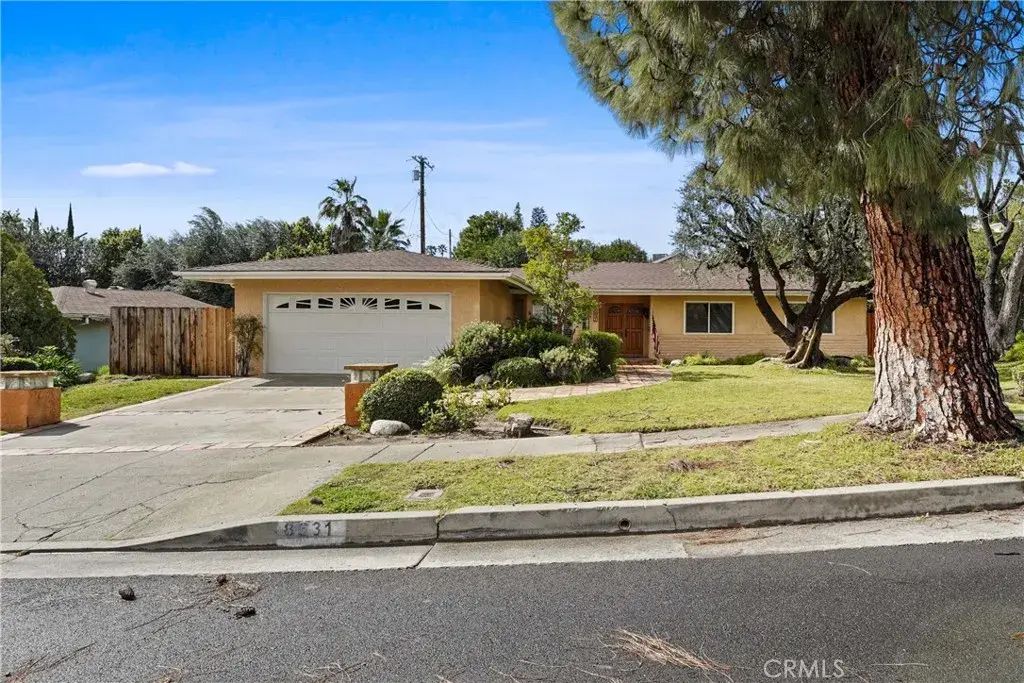 8631 Santa Susana Place, West Hills