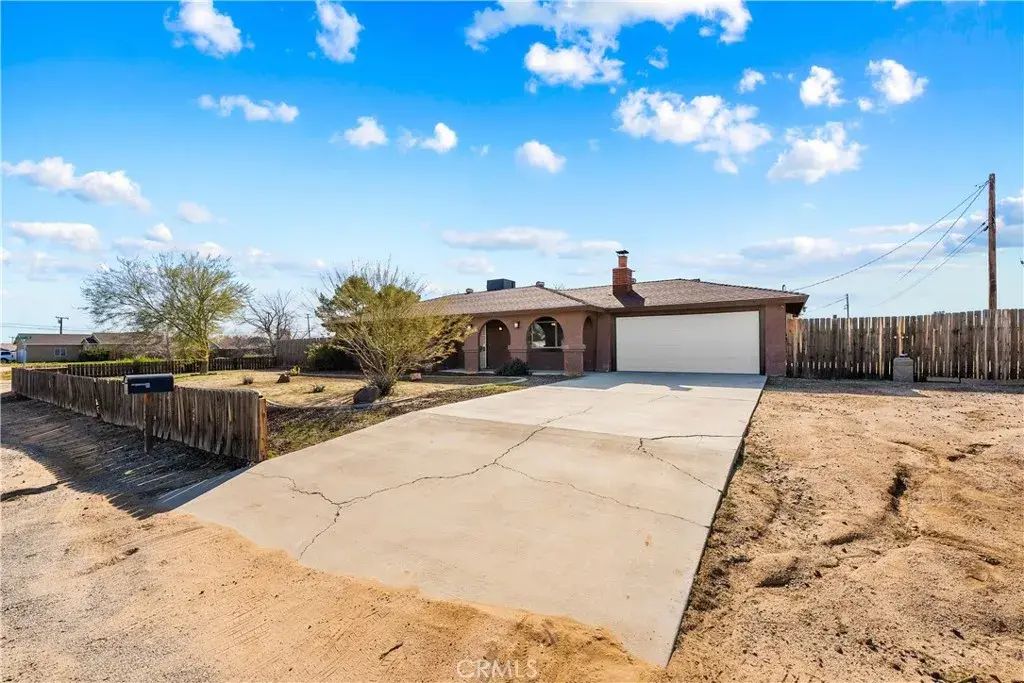 8424 Greenwood, California City