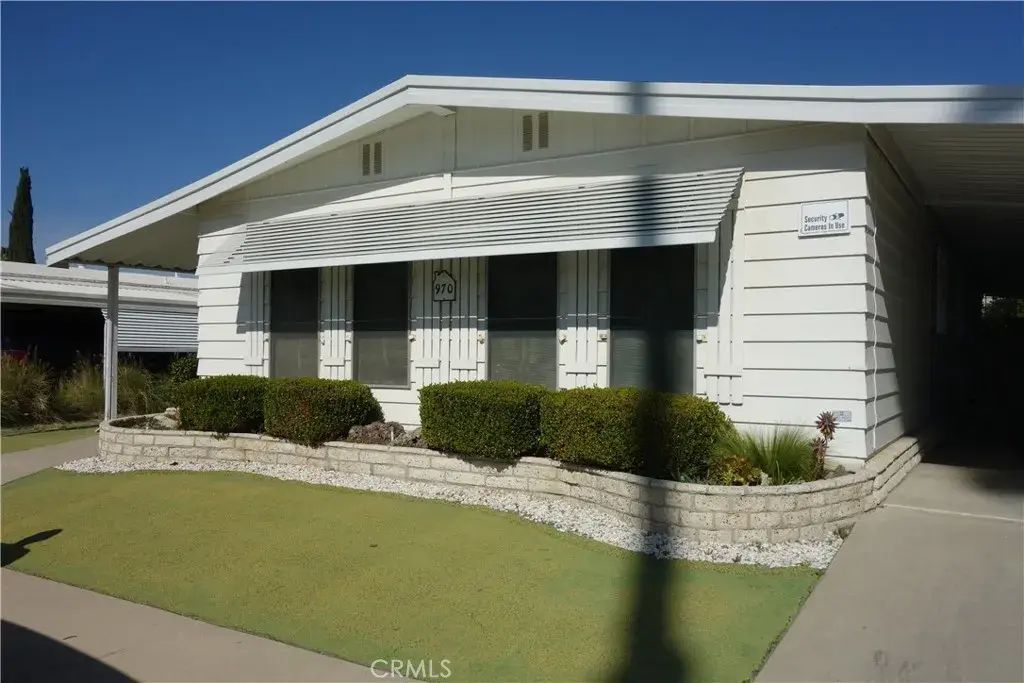 970 Vista Grande, Hemet