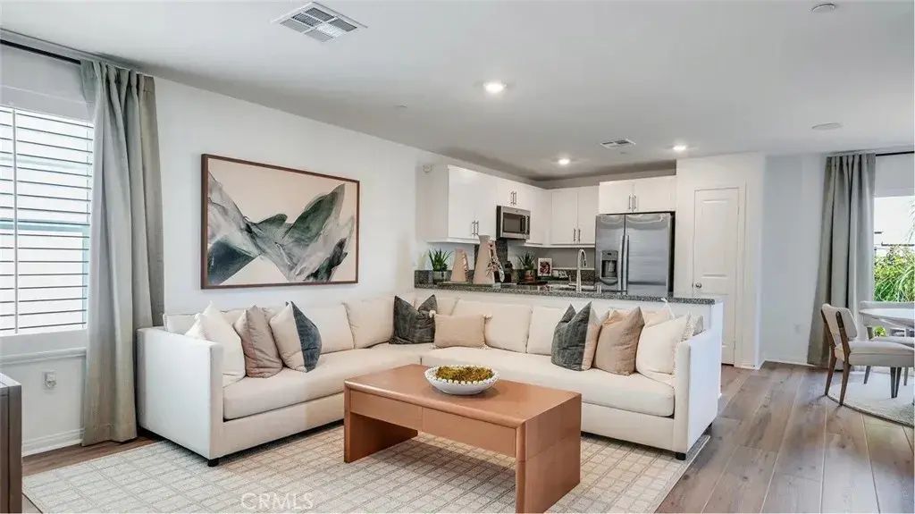 14198 Serene Skies Court, Jurupa Valley