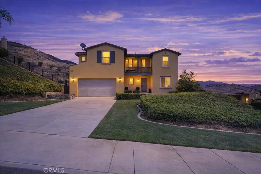 16395 Ridge Field, Riverside