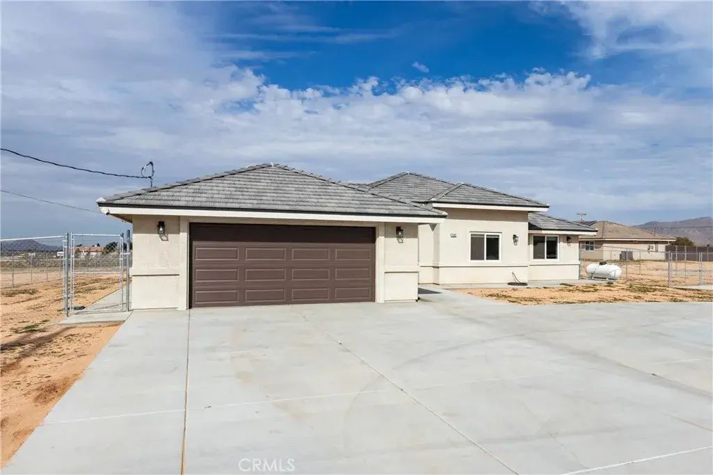 22562 Houston Street, Apple Valley