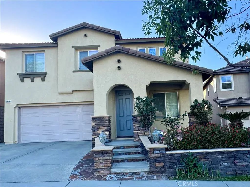 14045 Santa Barbara, La Mirada