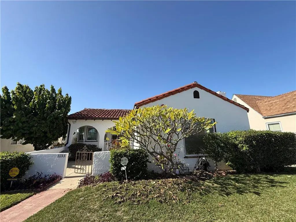 1133 S 2nd, Alhambra