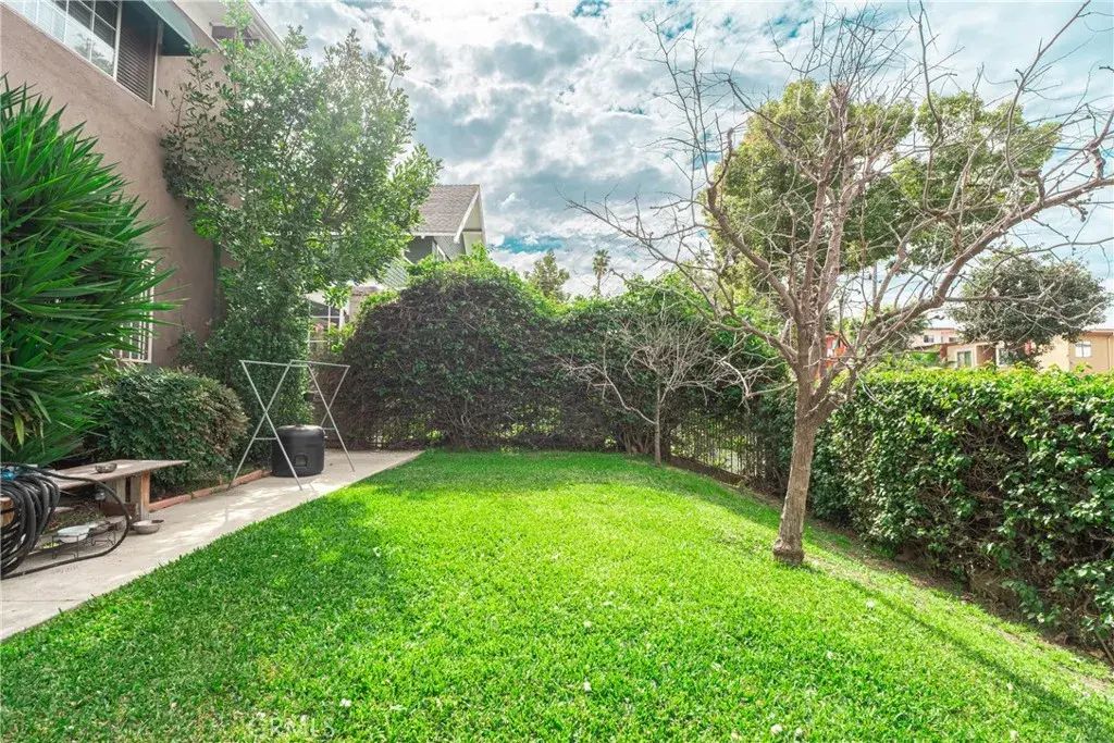 1314 S Manhattan, Los Angeles