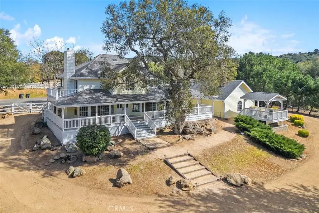 35105 Loma, Lake Elsinore