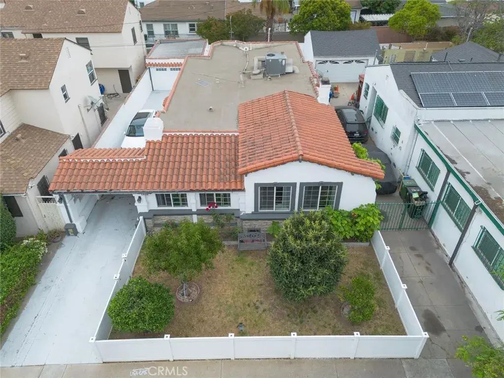 7806 Crenshaw Boulevard, Los Angeles