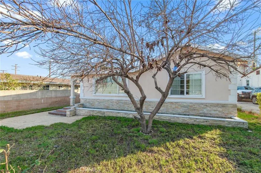 612 W Ramona Road, Alhambra