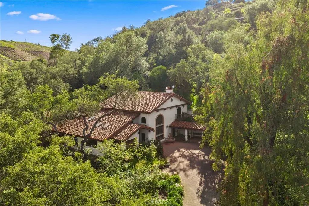 25805 Avenida Del Oro, Temecula