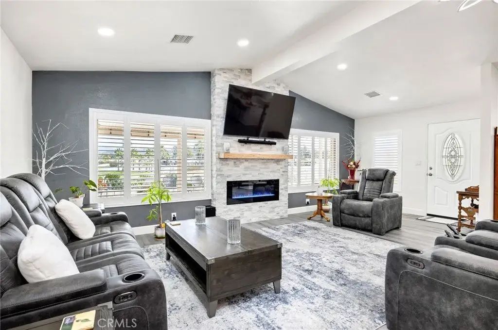 1612 Brentwood, Hemet
