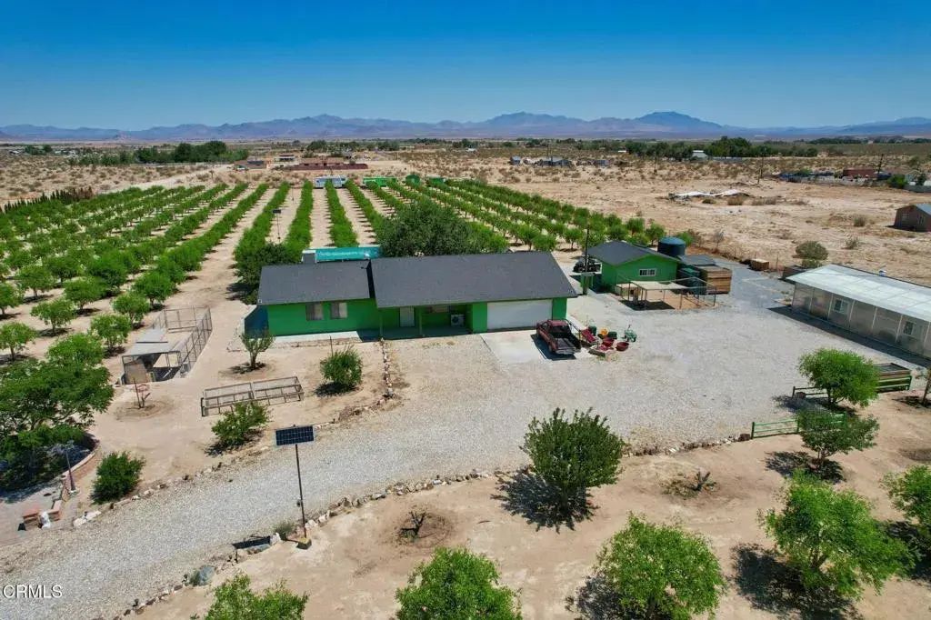 34738 Old Woman Springs Road, Lucerne Valley