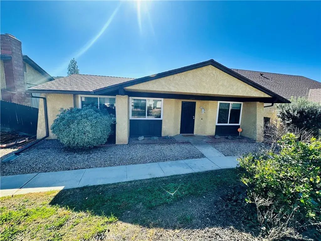 1255 S Buena Vista, Hemet
