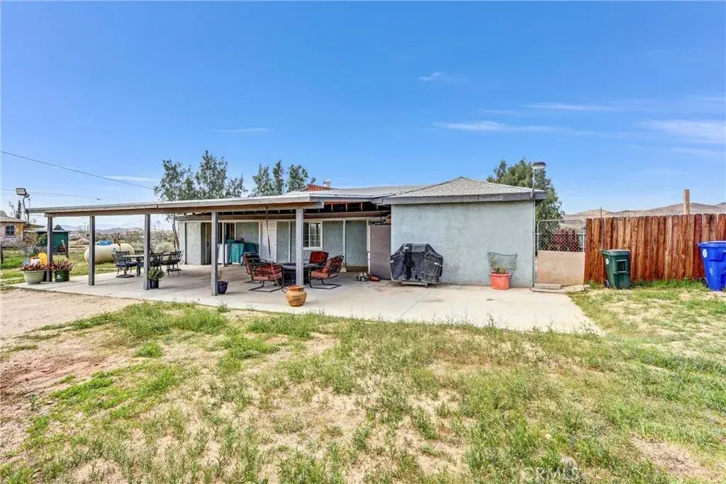 20685 Dale Evans, Apple Valley