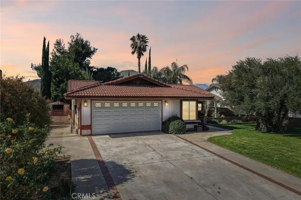 2809 Upton Court, Jurupa Valley