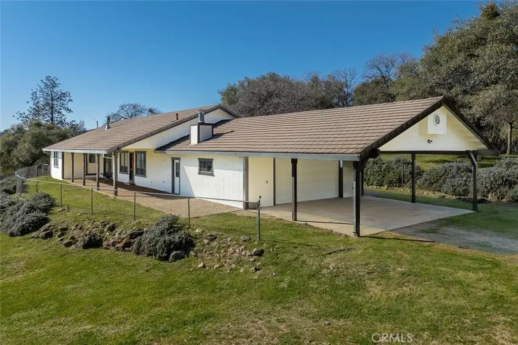 1718 Robinson Mill Road, Bangor
