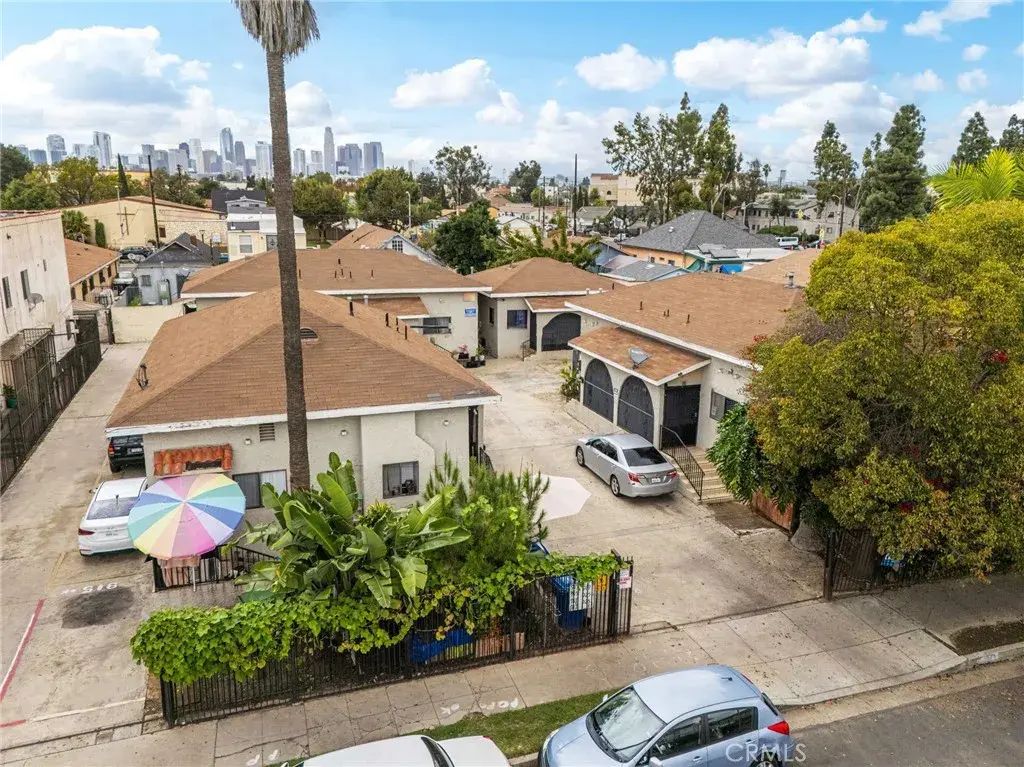917 E 40th, Los Angeles
