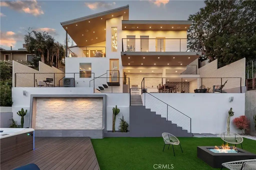 2334 Vestal Avenue, Silver Lake