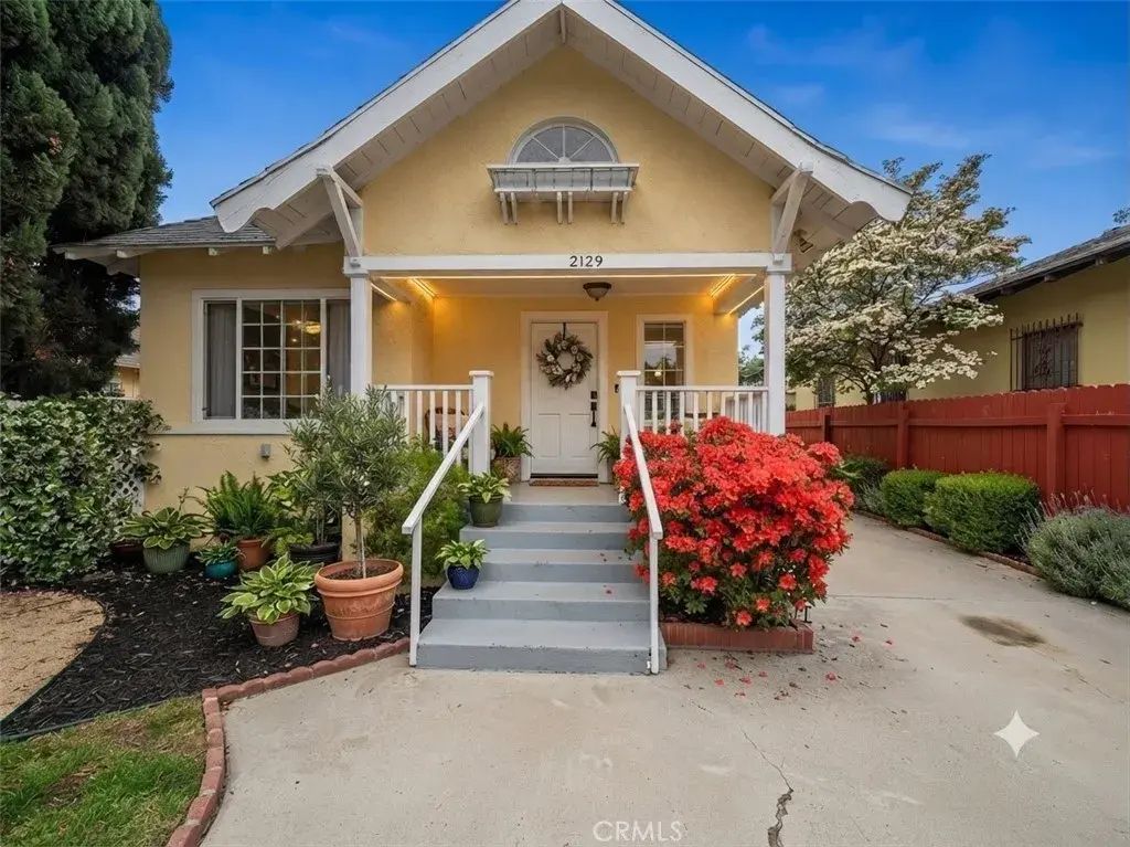 2129 W 30th, Los Angeles