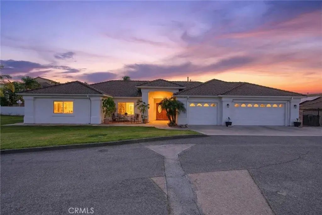 14029 Dove Canyon Drive, Riverside