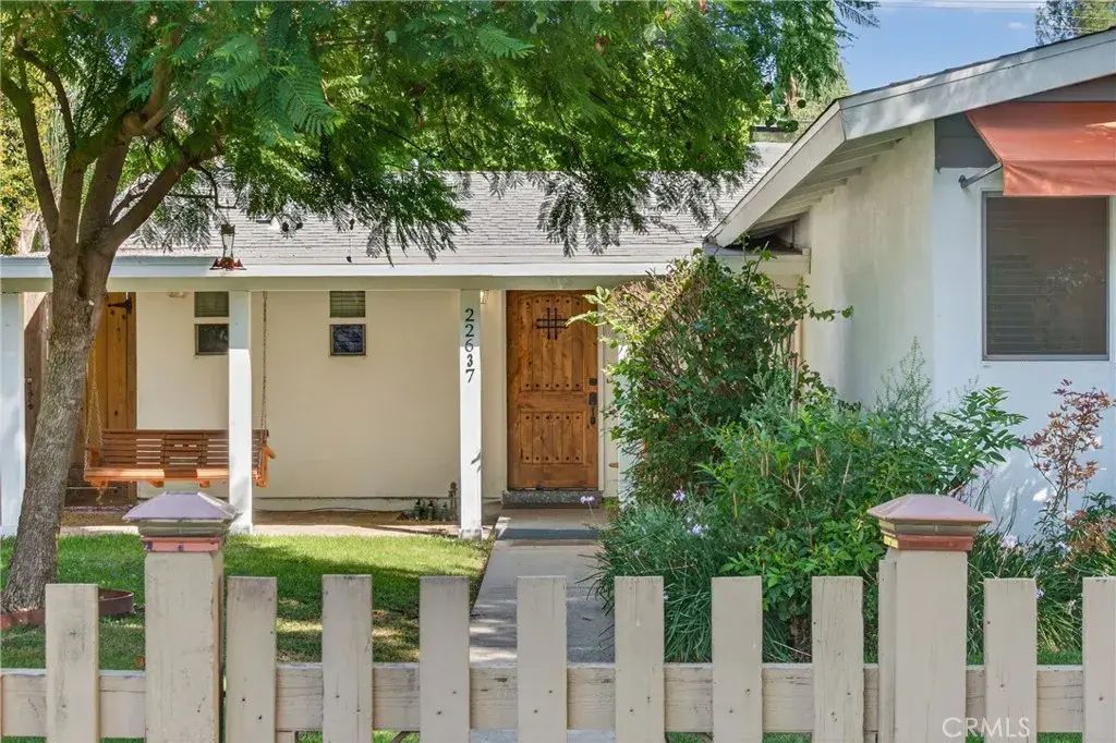 22637 Covello, West Hills