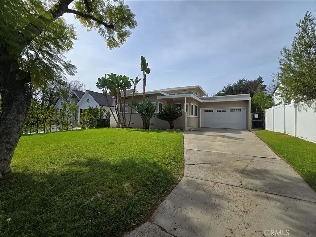 5111 Ledge Avenue, North Hollywood