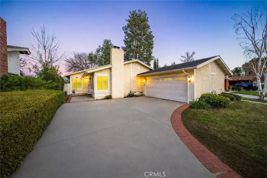 25870 Blanca Way, Valencia