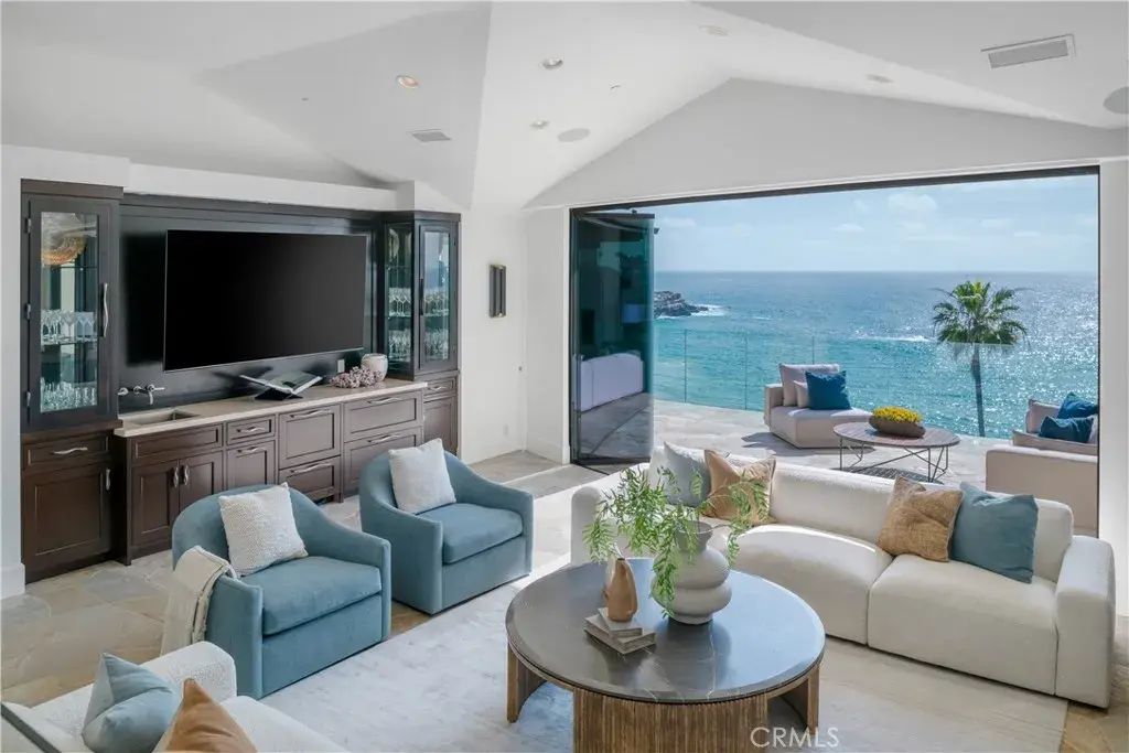 26 S La Senda, Laguna Beach